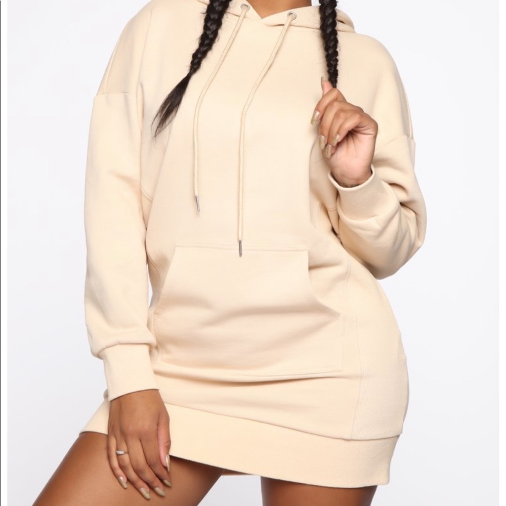 Nude oversized sweater